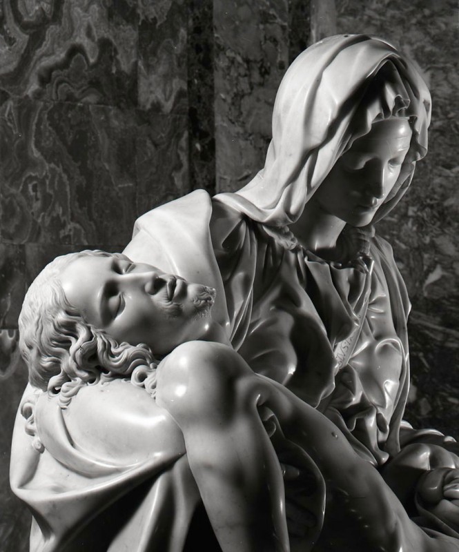 aurelio-amendola-michelangelo-pieta-03-665x800